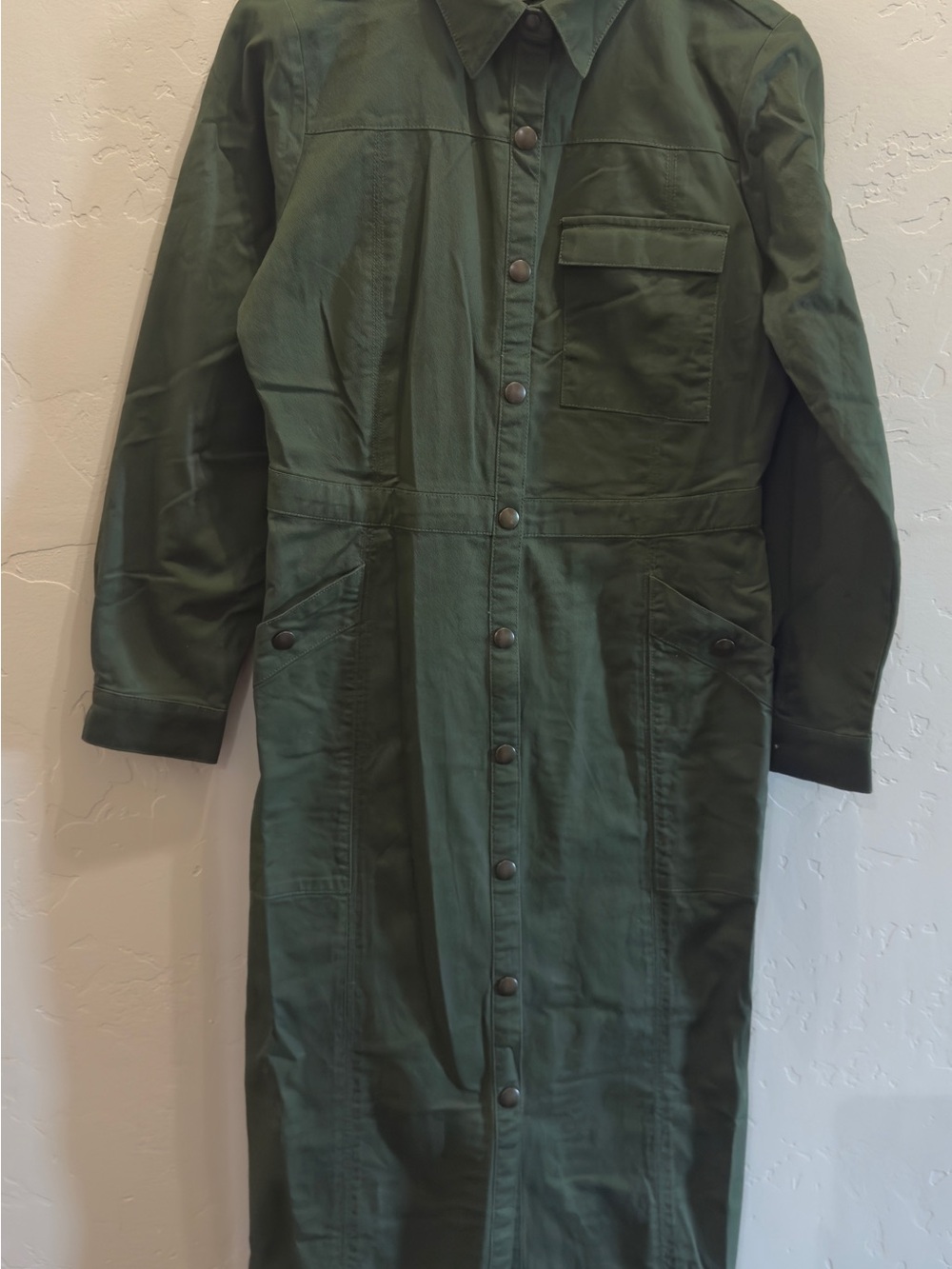 LOFT Dark Army Green Button Up Utility Shirtdress. NWTS. SIZE 10.